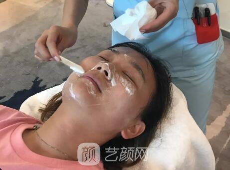 打完水光针24小时图片，真人分享注射前后对比图片