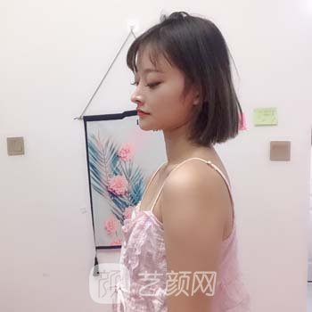 深圳青莲医疗美容靠谱吗？正规吗？隆胸医生+实例分享